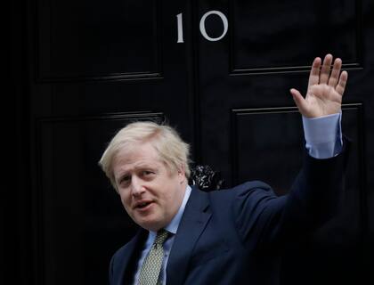 Johnson en Downing Street, en 2019