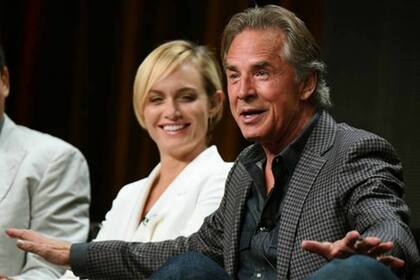 Johnson junto a Amber en la presentación de la serie