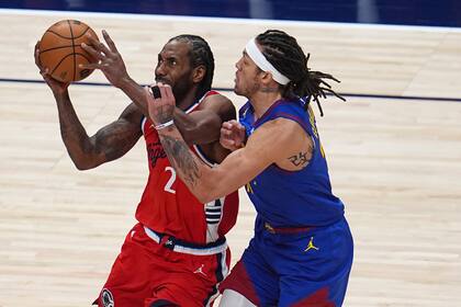 Jokic y Nuggets avanzan con paliza 120-101 en 7mo partido sobre Clippers