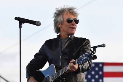Jon Bon Jovi no tiene planeado salir de gira en este año