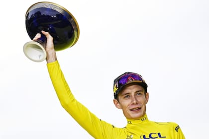 Jonas Vingegaard ganó el Tour de France por segundo año consecutivo