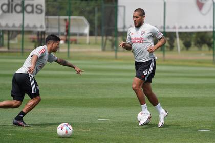 Jonatan Maidana se entrena en Ezeiza, donde River se prepara para disputar el Trofeo de Campeones el sábado en Santiago del Estero, con Colón.