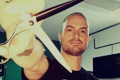 Jonatan Minucci falleció luego de recibir cuatro impactos de bala; los sospechosos pertenecerían a bandas criminales asociadas al narcomenudeo