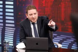Jonatan Viale, uno de los nominados por su programa en LN+