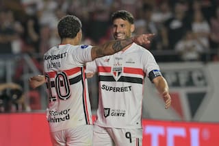 San Pablo, en los cuartos de final: Calleri decisivo y grietas indisimulables