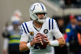 Jones deja atrás negociaciones de su contrato y se enfoca en volver con los Colts tras dura lesión