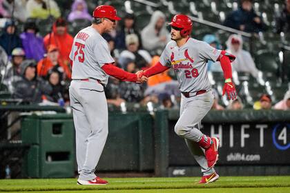 Jonrón decisivo de Arenado en el 8vo inning da a Cardenales triunfo de 7-4 ante Orioles