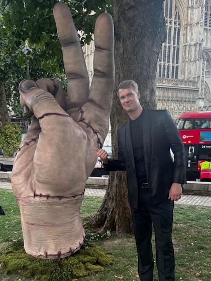 Joonas Suotamo, reconocido por interpretar a Chewbacca, asumió el papel de Largo en los nuevos episodios tras la salida de George Burcea (Foto: Instagram/@Joonas Suotamo)