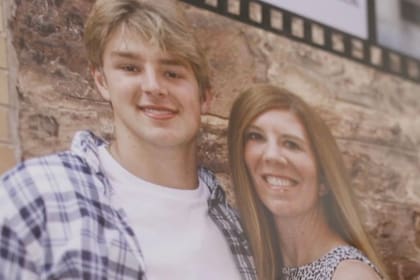 Jordan DeMay, de 17 años, fue presionado a enviar dinero a cambio de que sus fotos sexuales no fueran publicadas en línea.