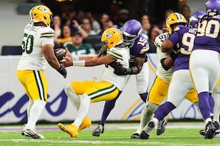 Packers buscan respuestas en la línea ofensiva tras no proteger a Love en el debut fallido