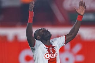 Beccacece no lo aprovechó en el Mundial para Ecuador, pero en Huracán sigue en llamas con su poder de gol