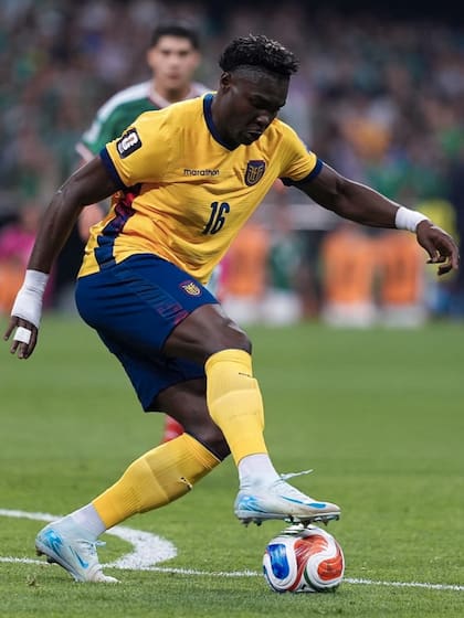 Jordy Caicedo, con la camiseta de la selección de Ecuador, durante el partido ante México, en el Mundial 2026
