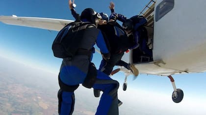Jordy Cernik saltó en paracaídas desde un avión sin sentir la más mínima aceleración del pulso.