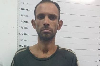 Jorge Alet de 33 años fue encontrado escondido en un árbol