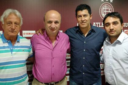 Jorge Almirón asumió como nuevo DT de Lanús