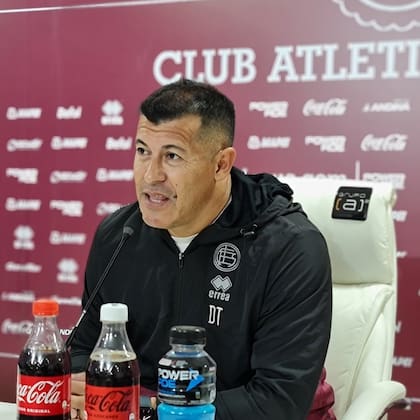 Jorge Almirón duró 29 partidos en su segundo ciclo como entrenador de Lanús