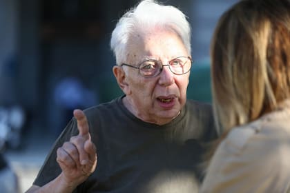 Jorge Altamira, de Política Obrera, sello que está fuera del FIT