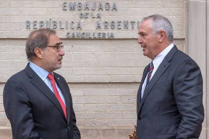 Jorge Argüello y Marc Stanley, el pasado 30 de diciembre en la embajada argentina en Washington