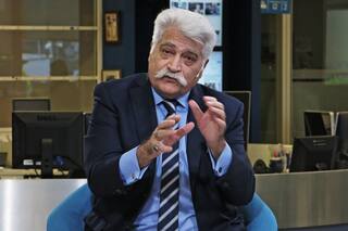 "Gobernar por decreto", el inquietante pronóstico de Jorge Asís