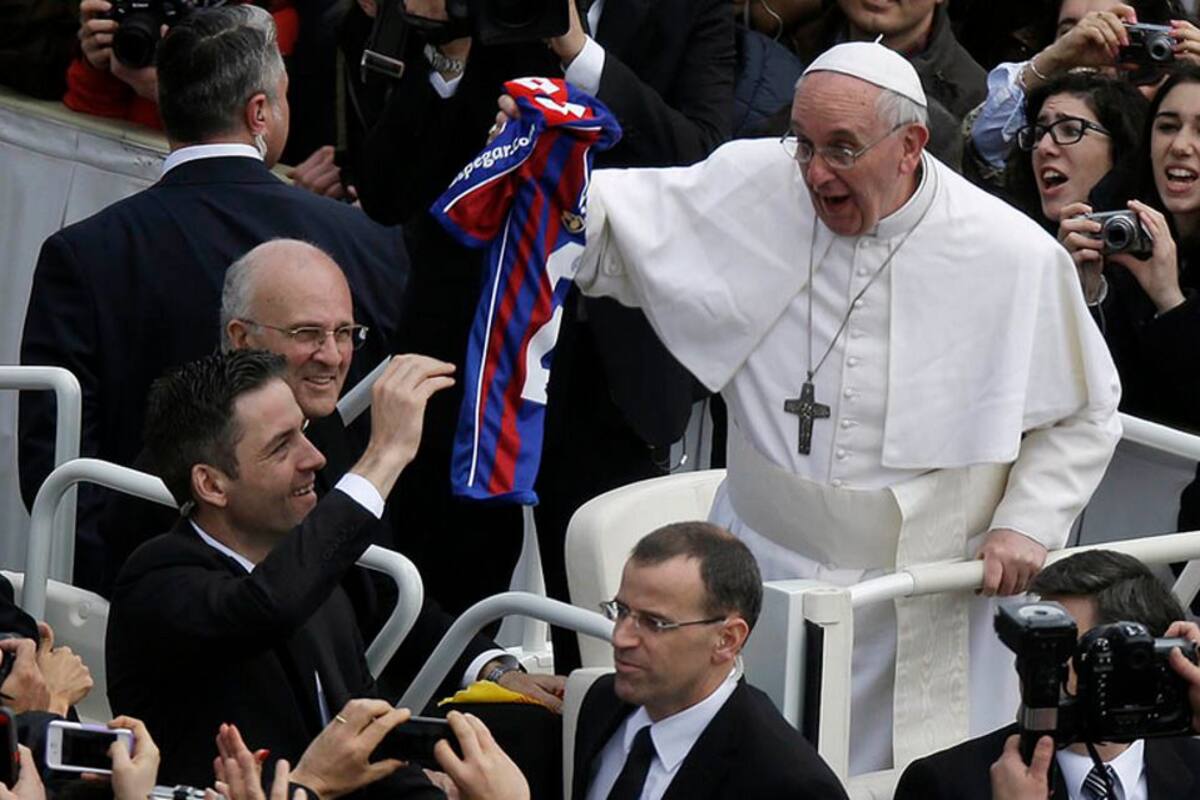 Jorge Bergoglio siempre fue hincha de San Lorenzo y no lo oculta durante su papado