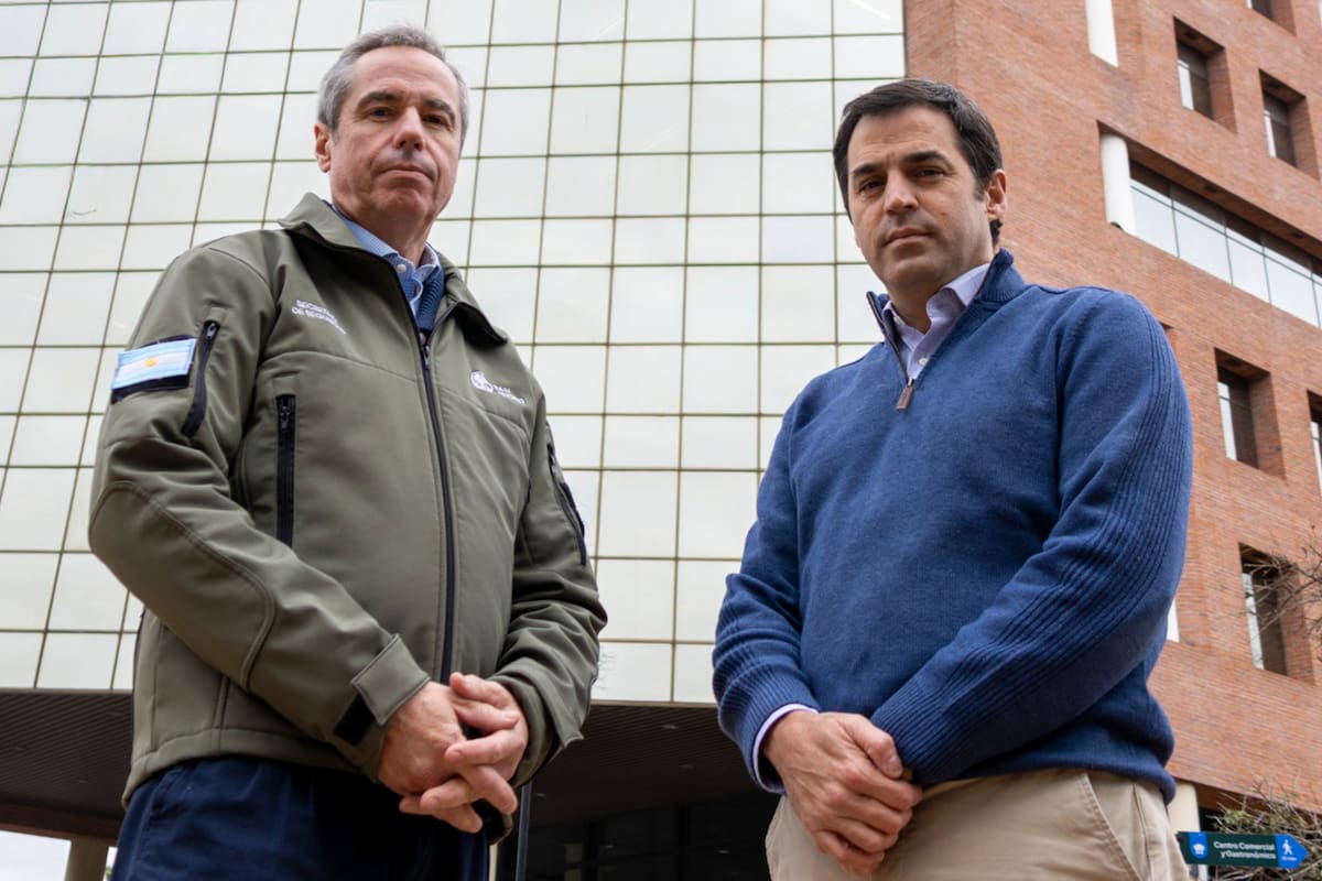 Jorge Berredo, junto al intendente de San Isidro, Ramón Lanús, cuando asumió en la Secretaría de Seguridad
