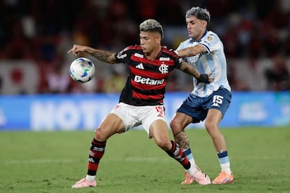Jorge Carrascal fue la figura de Flamengo en la ida vs. Racing