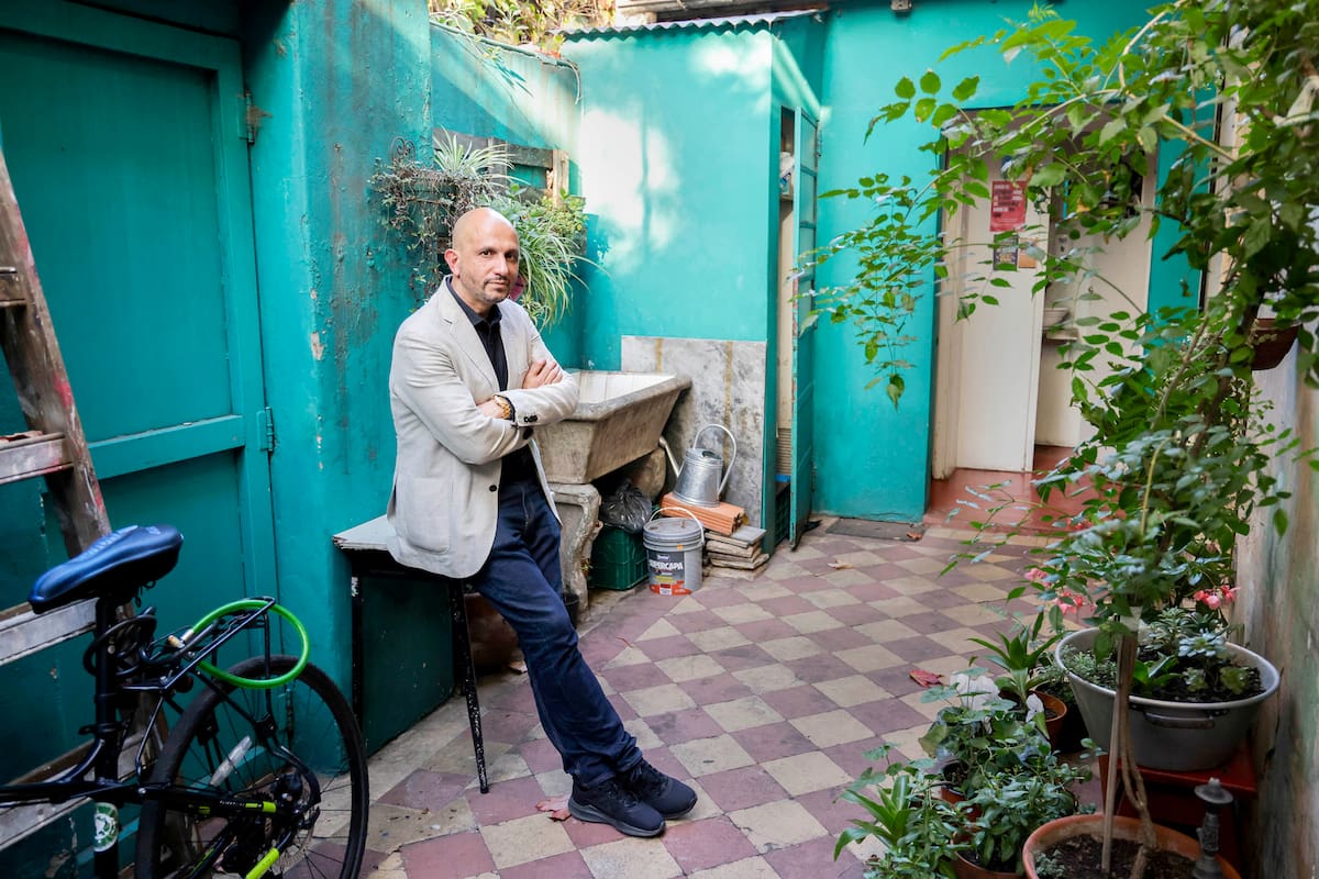 Jorge CarrIón, narrador y ensayista