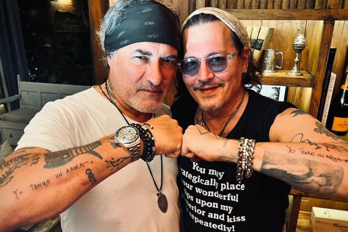 Jorge "Corcho" Rodríguez, con Johnny Depp