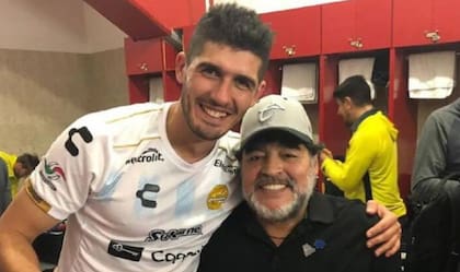Jorge Córdoba con Diego Maradona en Dorados de Sinaloa