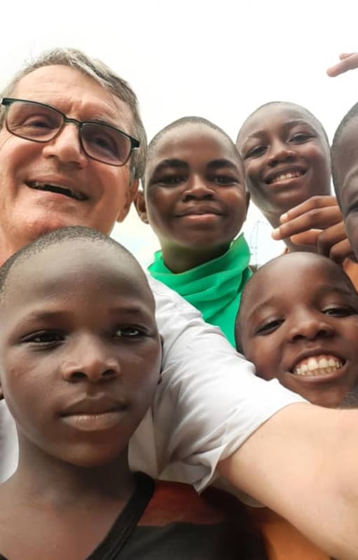 Jorge Crisafulli, en Sierra Leona