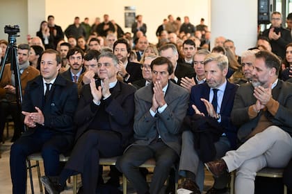Jorge Macri, Carlos Sadir y Rogelio Frigerio, esta semana en Chubut en un acto al que los invitó el gobernador Ignacio Torres