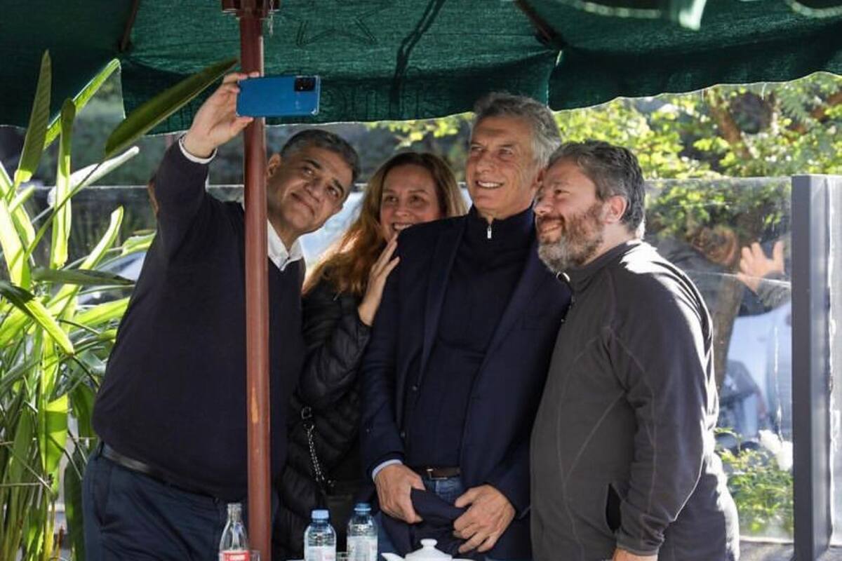 Jorge Macri junto a su primo, Mauricio Macri