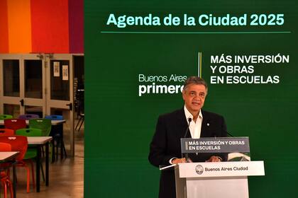 Jorge Macri presentó inversiones para escuelas porteñas
