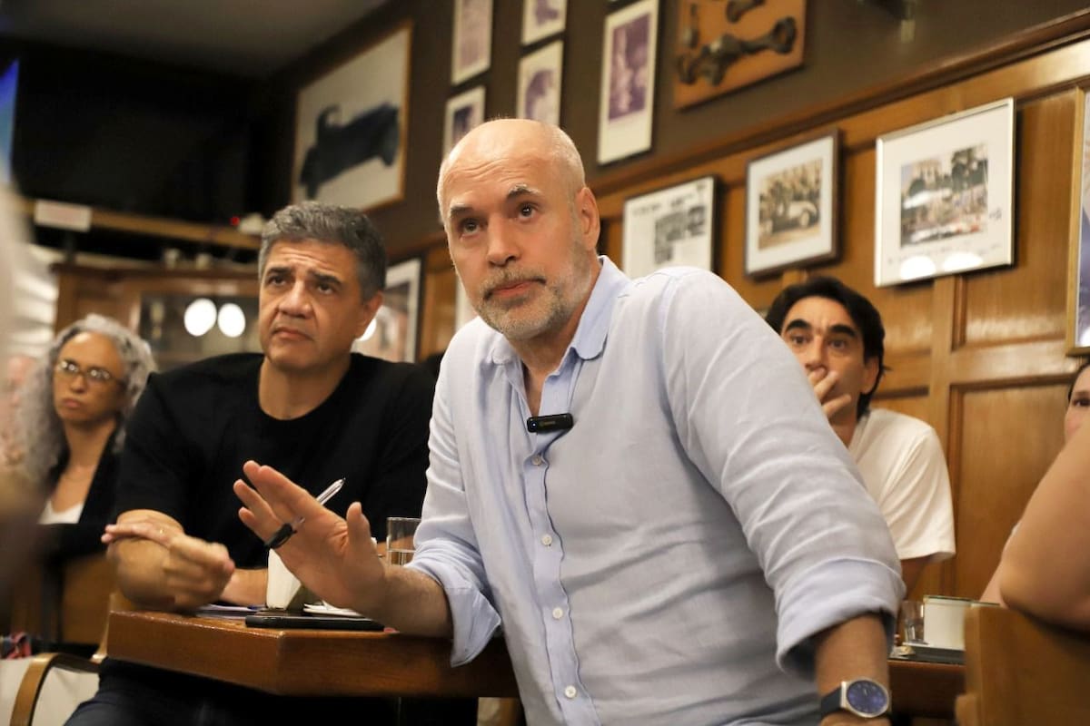 Jorge Macri y Horacio Rodríguez Larreta, en La Biela