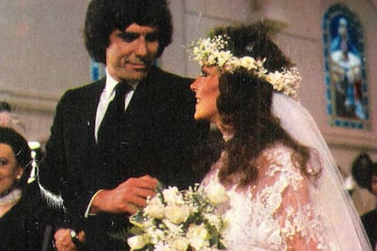 Jorge Martínez y Verónica Castro