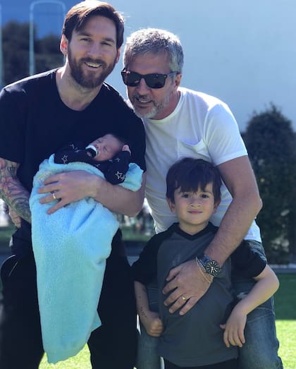 Jorge Messi y Lionel, una vida compartida en fotos