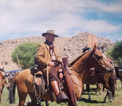 Jorge Murray Thomas, en una recreación de la expedición original