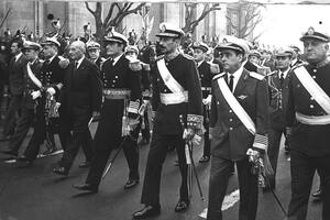 Jorge Rafael Videla, junto a Eduardo Massera y Orlando Agosti