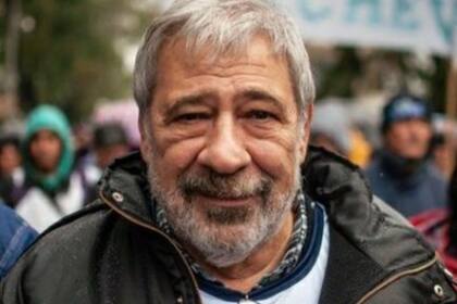 Jorge Ravetti, coordinador nacional de ATE-Senasa: "Los funcionarios del Senasa nos manifestaron que el Gobierno tendría el compromiso de que el organismo esté exento de los despidos masivos, y que solo se presentaría una lista de trabajadores ‘jubilables’ que ya habían sido intimados hace un año pero que no se jubilaron a pesar de estar en condiciones de hacerlo. Se trataría de aproximadamente 50 compañeros"
