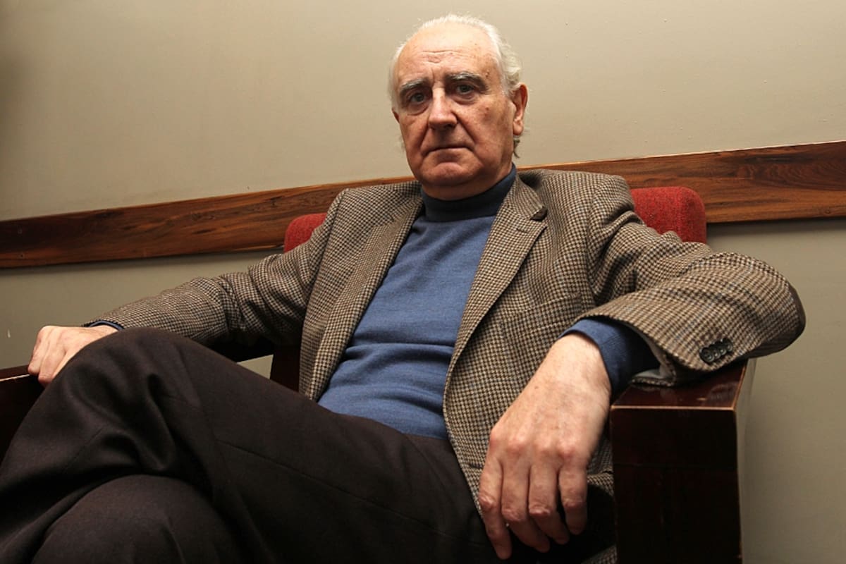 Jorge Remes Lenicov, fue ex ministro de Economía durante los primeros y turbulentos cuatro meses de la presidencia de Eduardo Duhalde, hoy, critica y aconseja al Gobierno