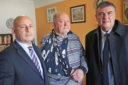 Jorge Ríos, con sus abogados, Fernando Soto y Marino Alejandro Cid Aparicio