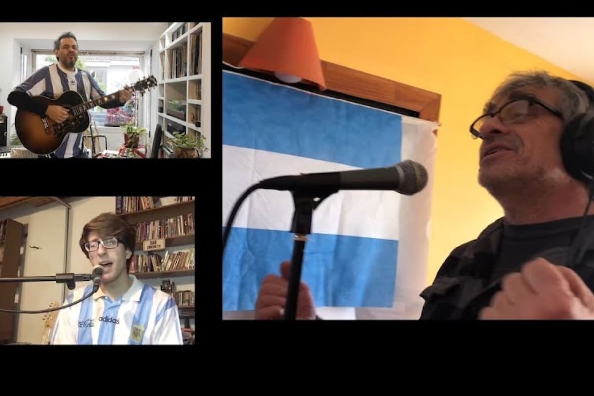 Jorge Serrano, de Los Auténticos Decadentes, fue uno de los músicos participa en la versión de "La bandera de mi patria"