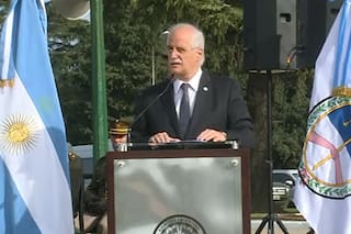 Taiana despegó a las actuales Fuerzas Armadas de lo que fue la dictadura y renovó el reclamo por Malvinas