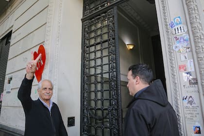 Jorge Taiana, el primer candidato de Fuerza Patria, estuvo este domingo en San José 1111 y quedó claro a quién reporta en la interna peronista