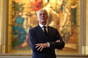 Jorge Telerman dejó el Complejo Teatral de Buenos Aires y es el nuevo director general del Colón