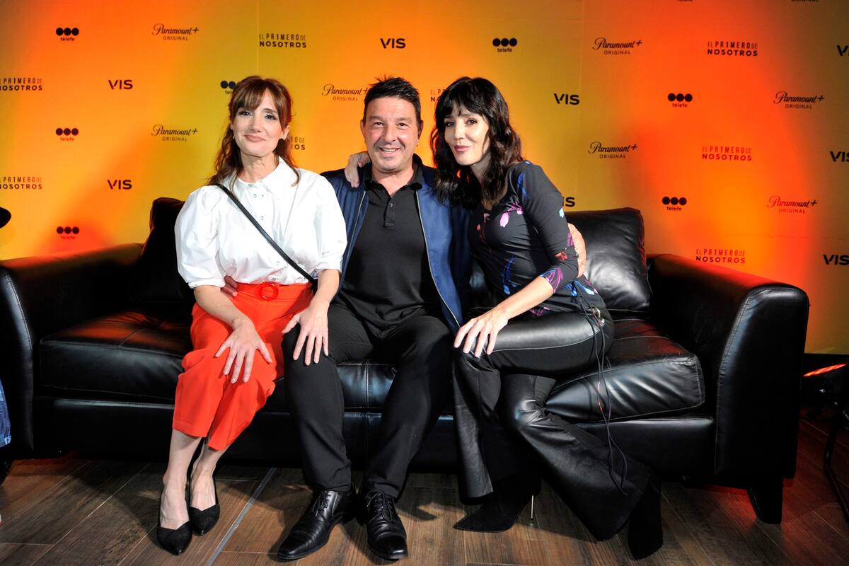 Jorgelina Aruzzi, Damián de Santo y Paola Krum, protagonistas de El primero de nosotros, en la presentación de la nueva ficción de Telefe