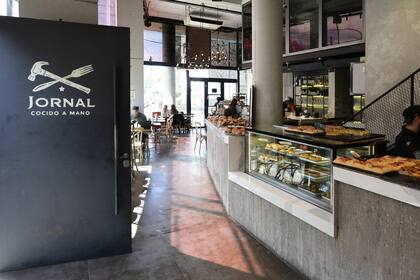 Jornal y la vista del salón