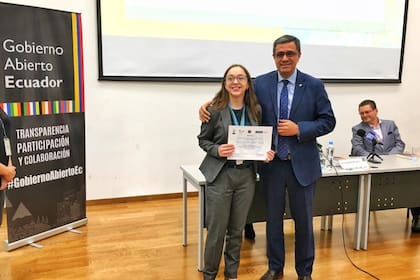 José Agusto Briones, en 2019, durante un acto mientras era funcionario de Ecuador