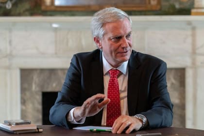 El líder del Partido Republicano chileno, José Antonio Kast, aparece como favorito en las principales encuestas del país.