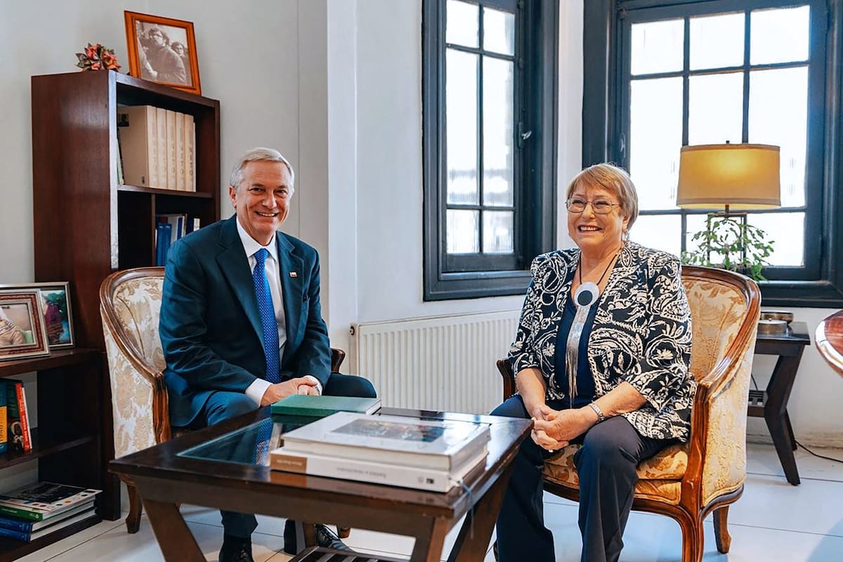 José Antonio Kast se reunió con la expresidenta Michelle Bachelet